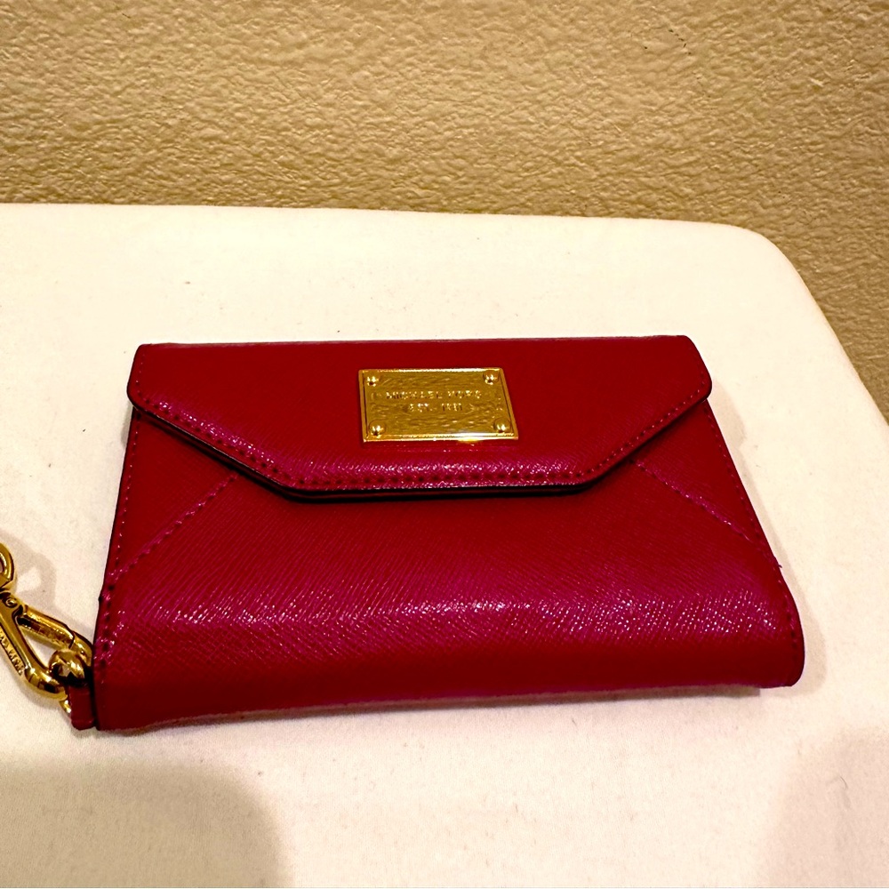 Michael Kors IPhone 5/5s Wallet/Wristlet
